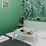 Maya's - Dluga 66 Apartman *