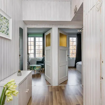 Maya's - Dluga 66 Apartment