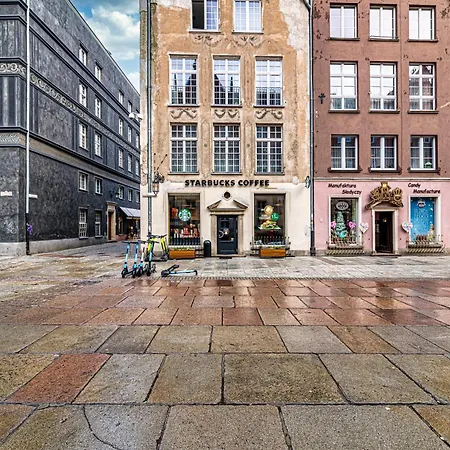 Maya's - Dluga 66 * Gdansk